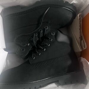 Timberland Black Kids Lace-Up Boots NEVER WORN BRAND NEW